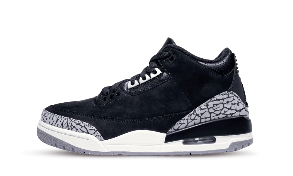 Definisci un nuovo standard con Air Jordan 3. Questo paio sfoggia un look lussuoso grazie a una pelle Off Noir e tocchi neutri cool che impreziosiscono la silhouette leggendaria. Una targhetta sancisce il tuo posto nel team, mentre la stampa effetto pelle di elefante offre una finitura classica.