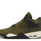 L'Air Jordan 4 Craft, elegantemente ridisegnato, è disponibile nella colorazione completamente naturale "Medium Olive". La tomaia è in pregiato nabuk oliva, con pannelli in pelle scamosciata pelosa sul parafango. La pelle scamosciata con motivo a griglia sostituisce anche i soliti pannelli in rete dell'AJ4.