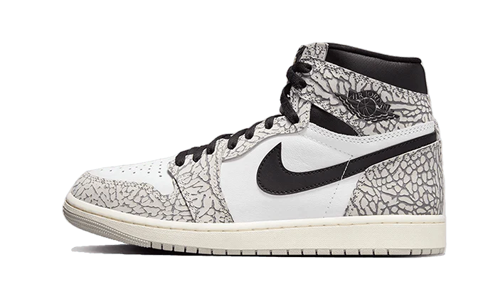 Le Air Jordan 1 Retro High OG White Cement presentano una base in pelle bianca con uno Swoosh in pelle nera sul colletto e il logo Wings sulla caviglia. Gli inserti in pelle sono caratterizzati dall'iconico motivo dell'elefante, diffuso sulle scarpe Air Jordan 3. Per concludere, la suola con effetto invecchiato conferisce un tocco vintage alla silhouette.