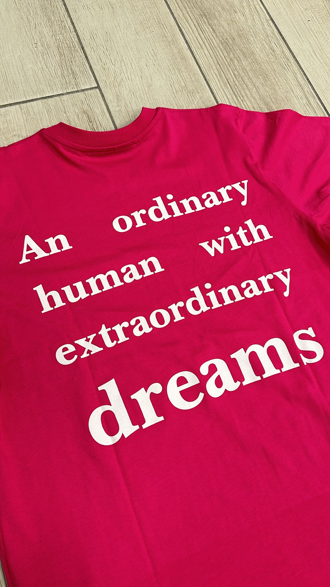 T-Shirt Human Fuchsia