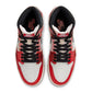 Air Jordan 1 High OG 'Spider-Man Across the Spider-Verse' - SNKRSELL SHOP - Jordan - SNKRSELL SHOP - La Nike Air Jordan1 High OG Spider Man è vestita con un blocco in stile Chicago di University Red, Black e White. Questo modello presenta vari toni titolari e forme geometriche che fanno cenno a Miles che viaggiano attraverso il Ragnoverso. Swoosh e collari in pelle verniciata nera su una suola semitrasparente rossa completano il design. - DV1753-601 -